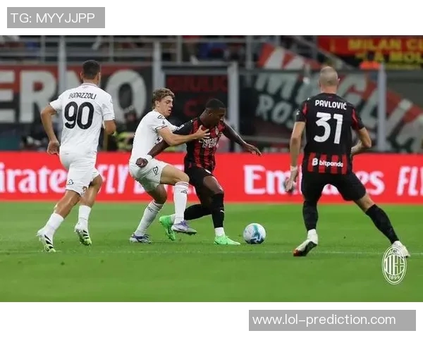 西甲大战尤文图斯狂胜AC米兰全场沸腾赛后点评引发热议